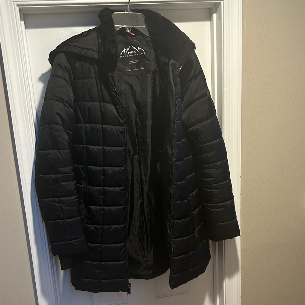 Women’s Black Puffer Jacket